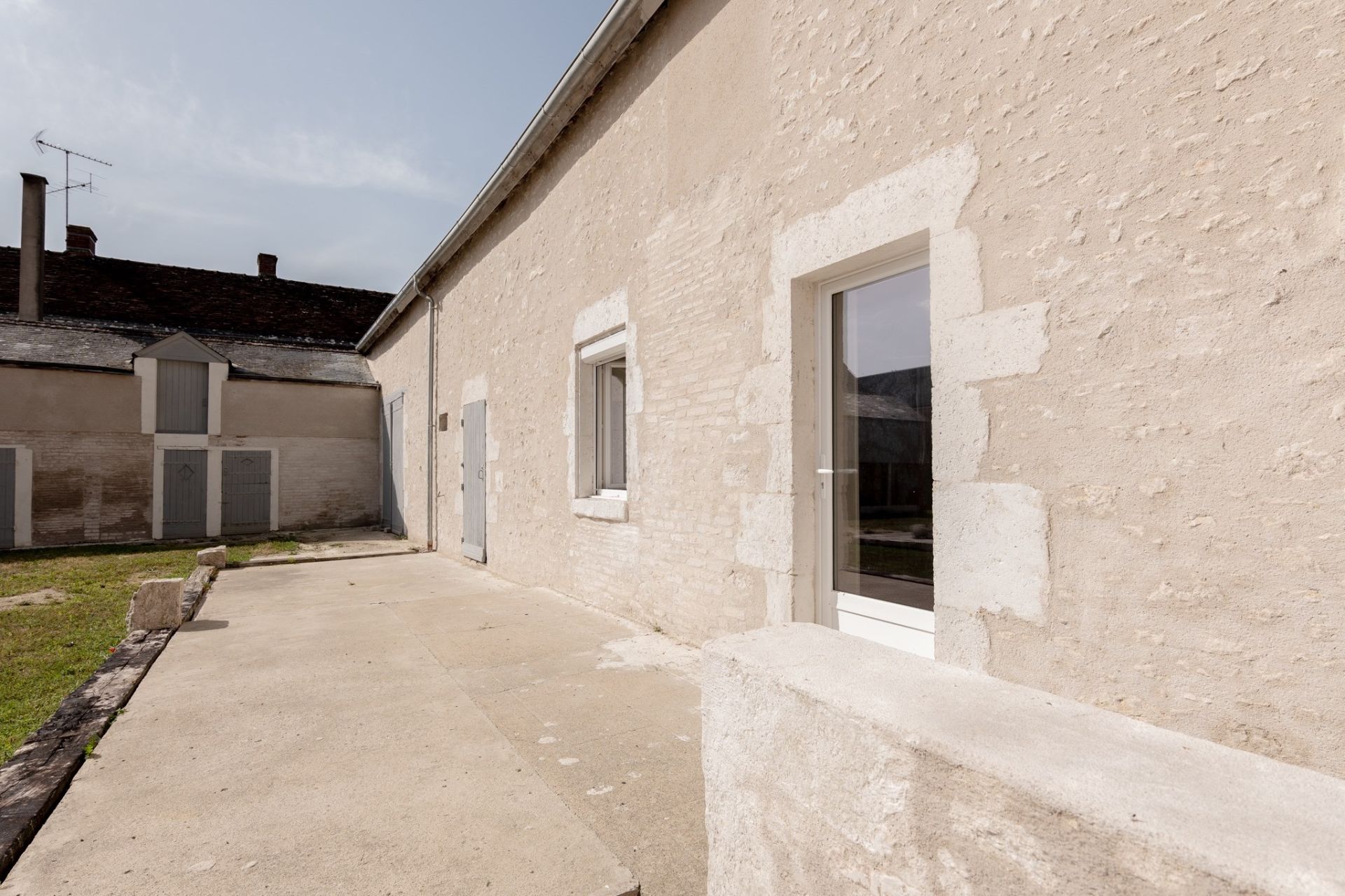 corps de ferme 10 pièces en vente sur LA CHAPELLE ST MARTIN EN PLAINE (41500)