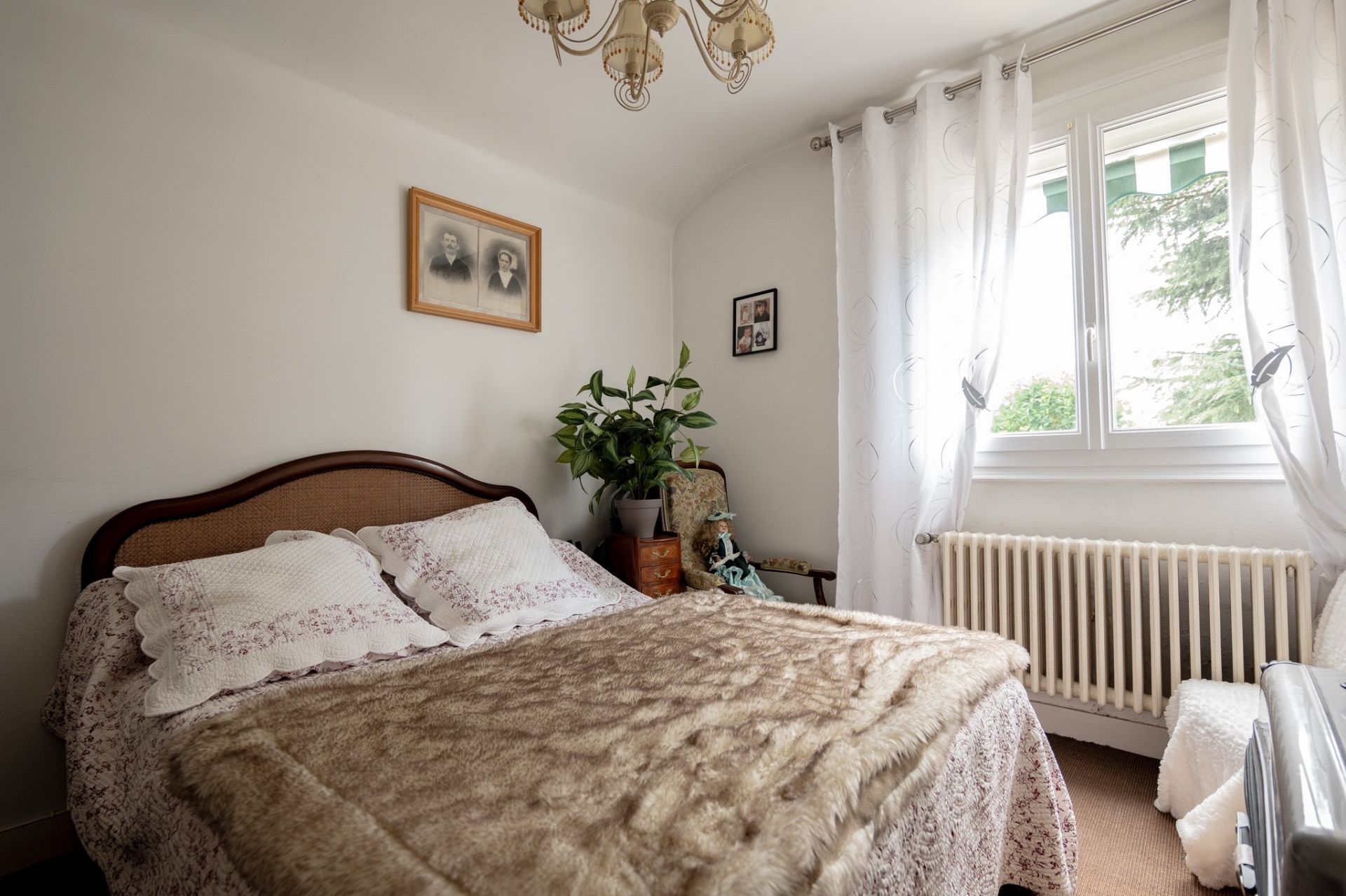 traditional house 5 rooms for sale on FRESNES (41700)