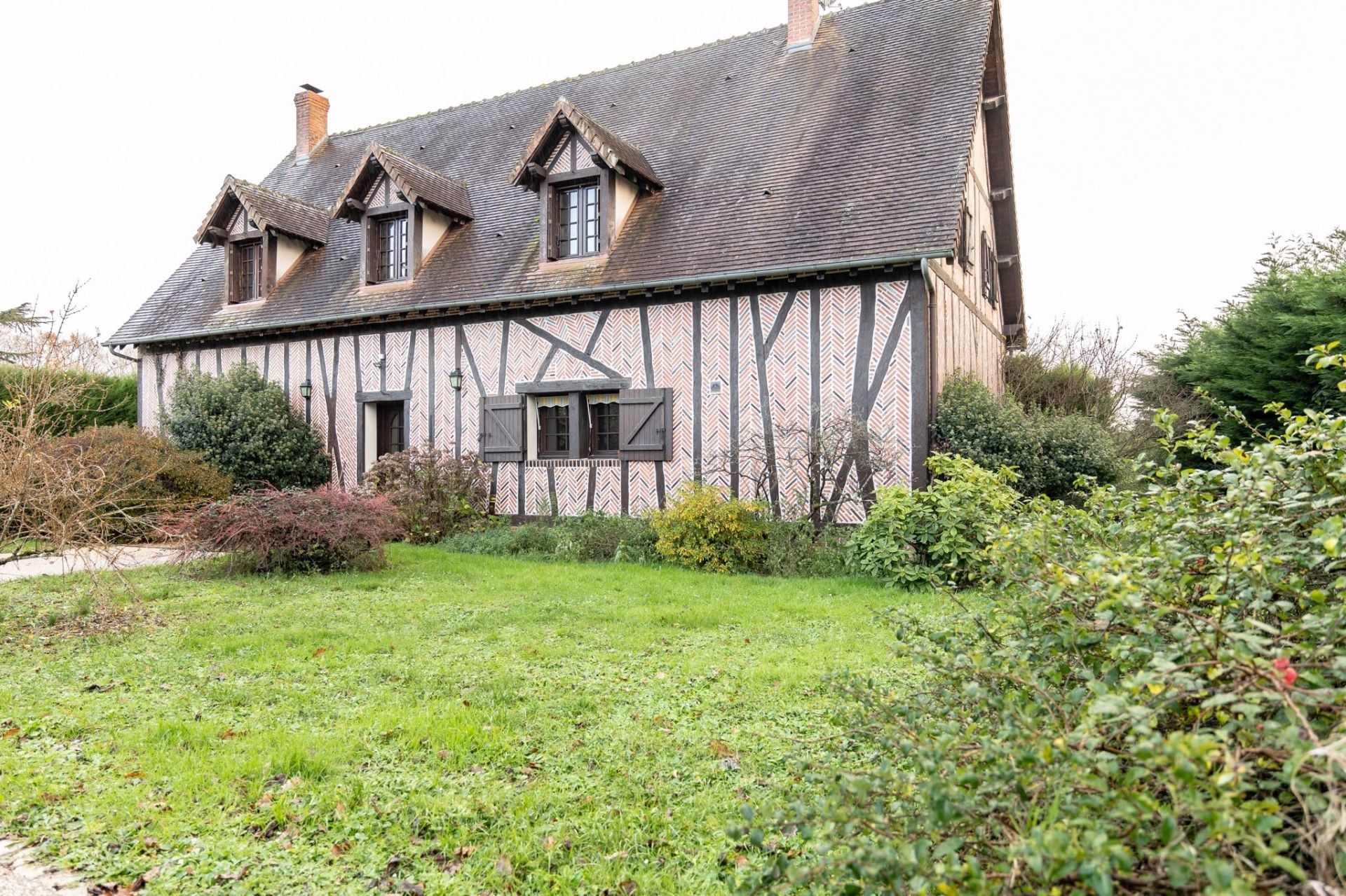 architect's house 7 rooms for sale on BLOIS (41000)