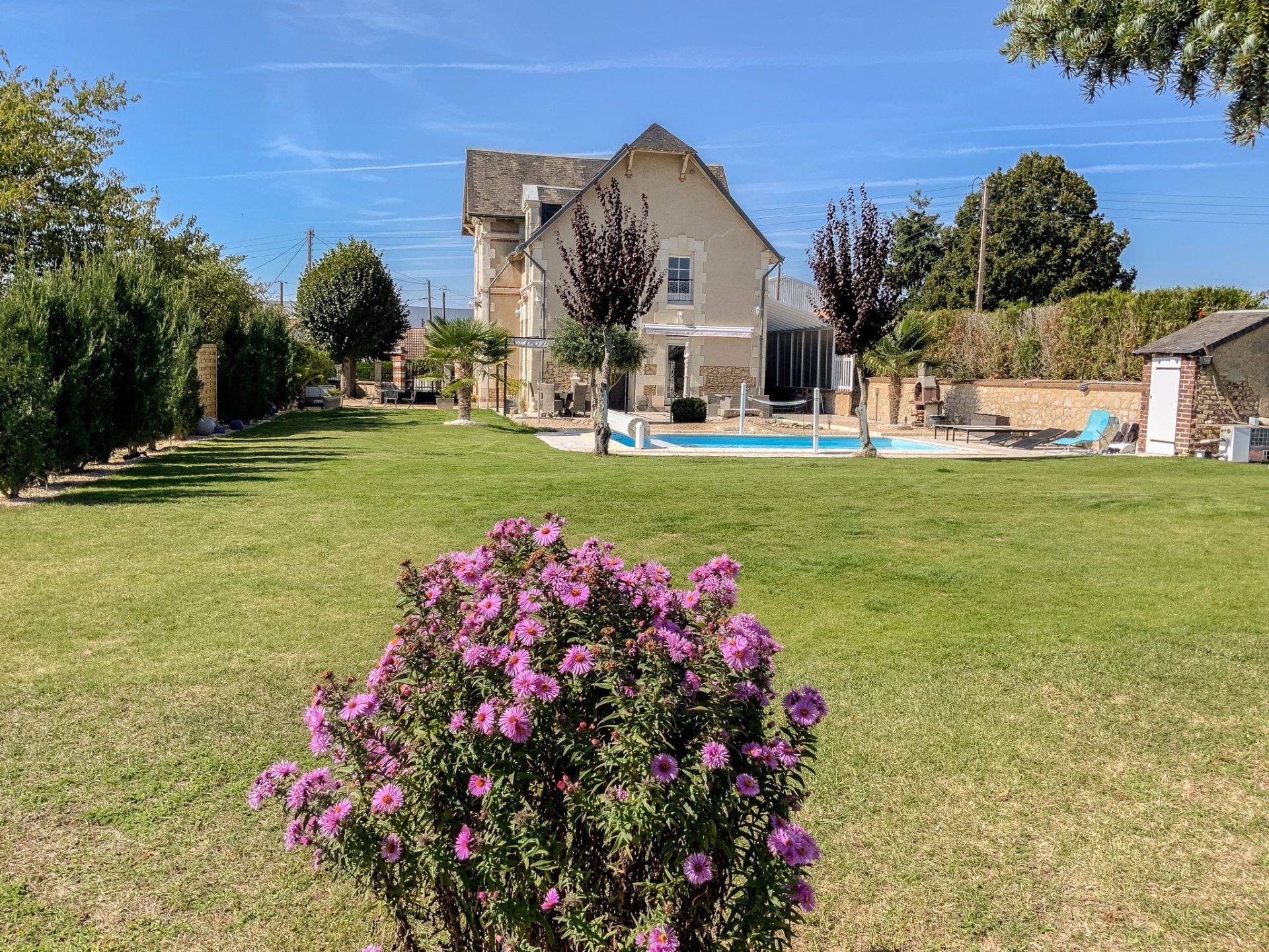 mansion 7 rooms for sale on ST OUEN (41100)